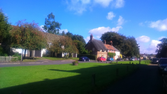 Spain autumn 2016 phone 600 (640x360)