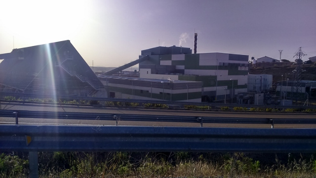 DSC_0019 (640x360)