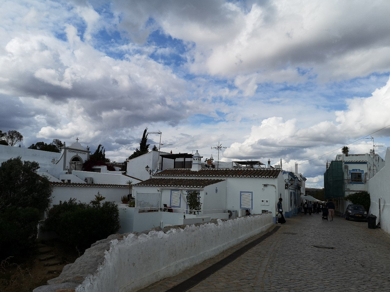 Village scene Casela Velha
