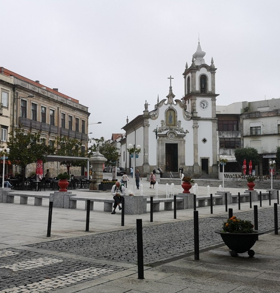 Town square architecture