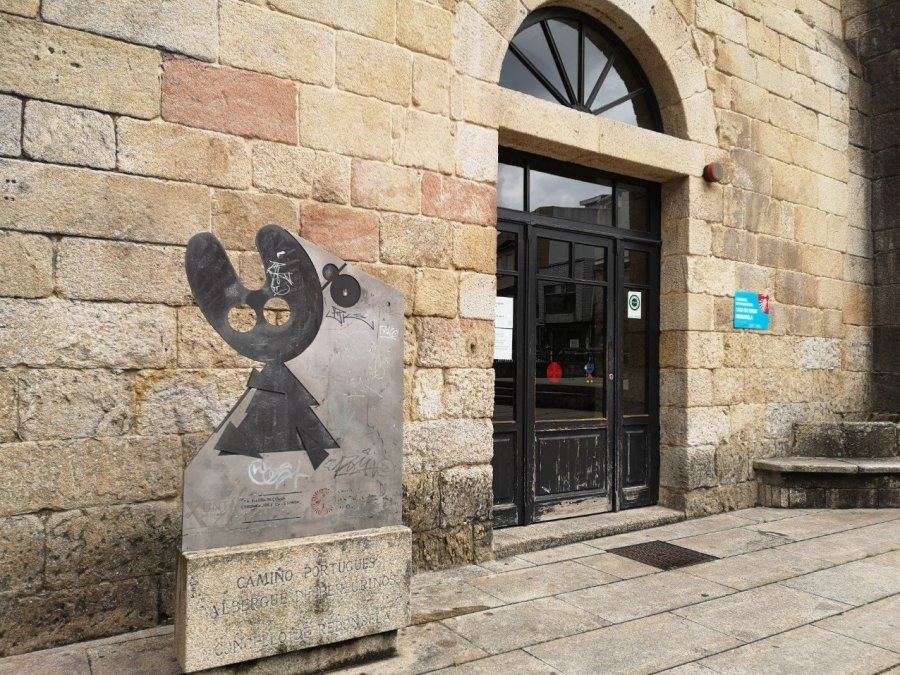 Xunta sign entrance outside Pilgrim Hostel